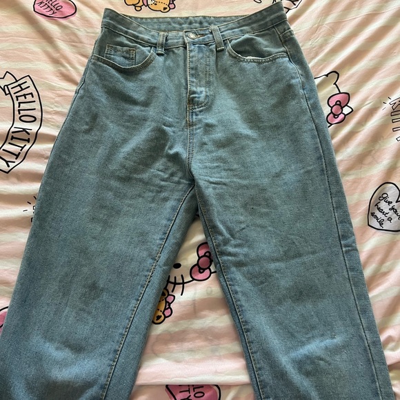 Bleach wash high rise jeans - Picture 1 of 4